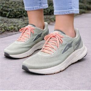 ALTRA Women's Torin 5 - Grey Coral - Size 7.5